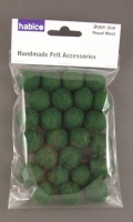 Handmade Felt Accessories - 15mm Balls - Xmas Green